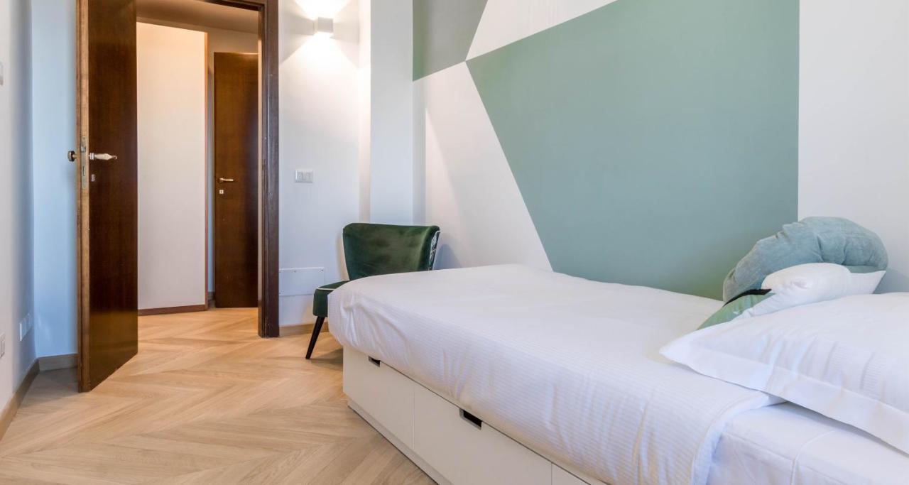 Joivy Superb Apt Close To Fiera Milano And City Life Екстериор снимка